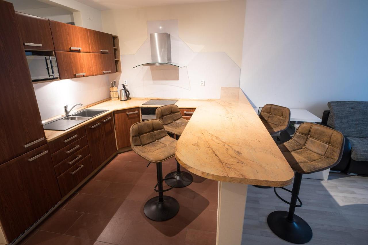 Apartment Vodni With Parking Brno Esterno foto